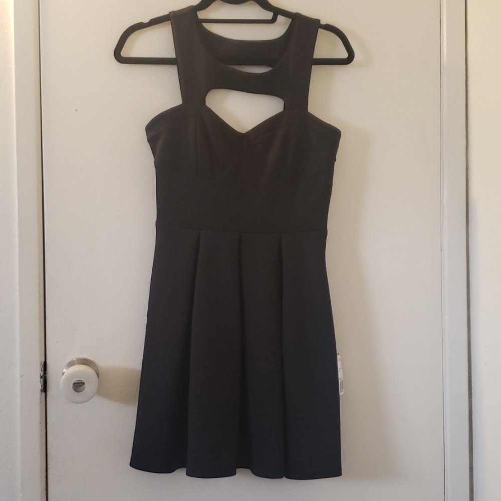 Black dres